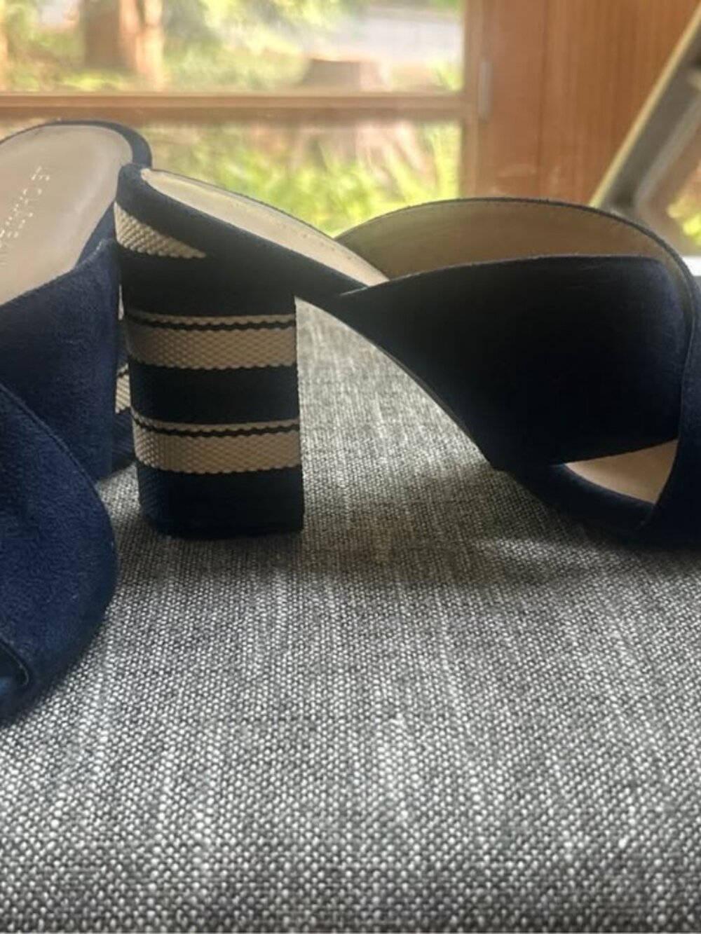 EUC Suede Blue Mule Shoes sz 7 wore once indoors gorgeous blue